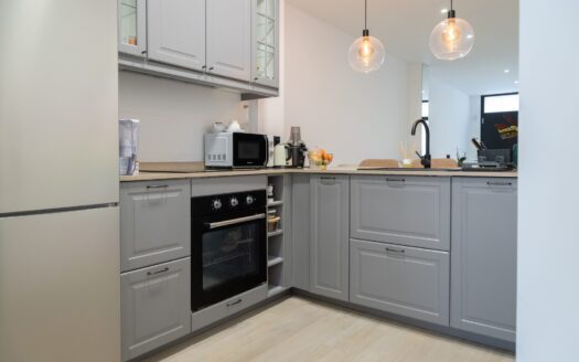 Ground floor apartment with terrace