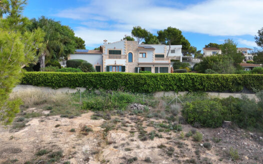 Exclusive building plot in Cala Vinyes